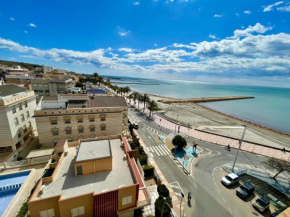 Sea Breeze apartments First line by the sea